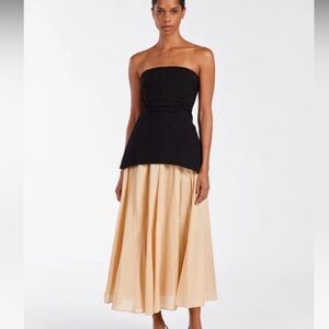 Dissh pleated linen skirt
